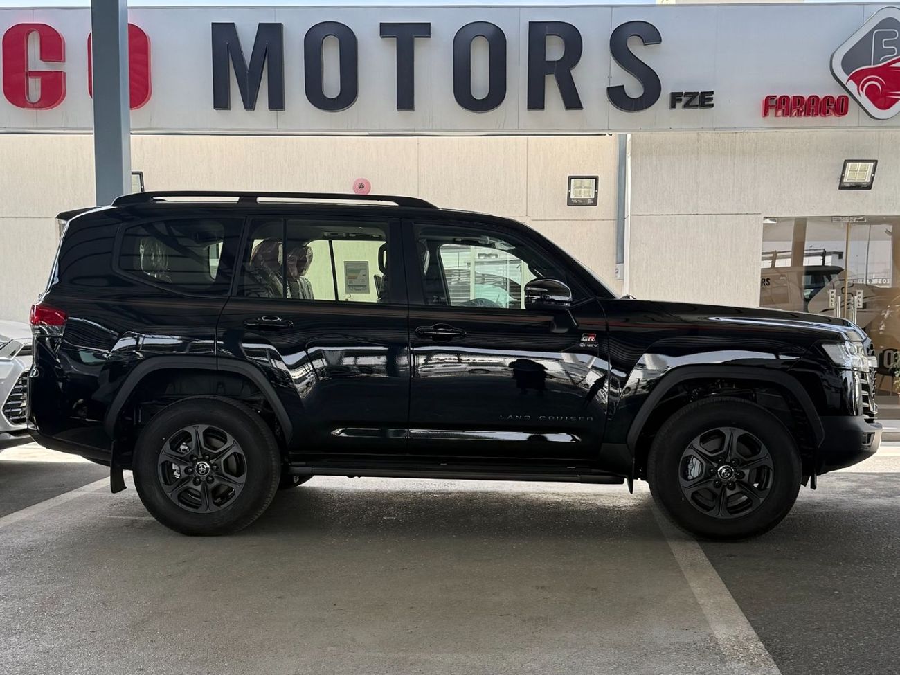 Toyota Land Cruiser 2026 LAND CRUISER GR-SPORT 3.5 HYBRID **EXPORT ONLY**التصدير فقط خارج الخليج***