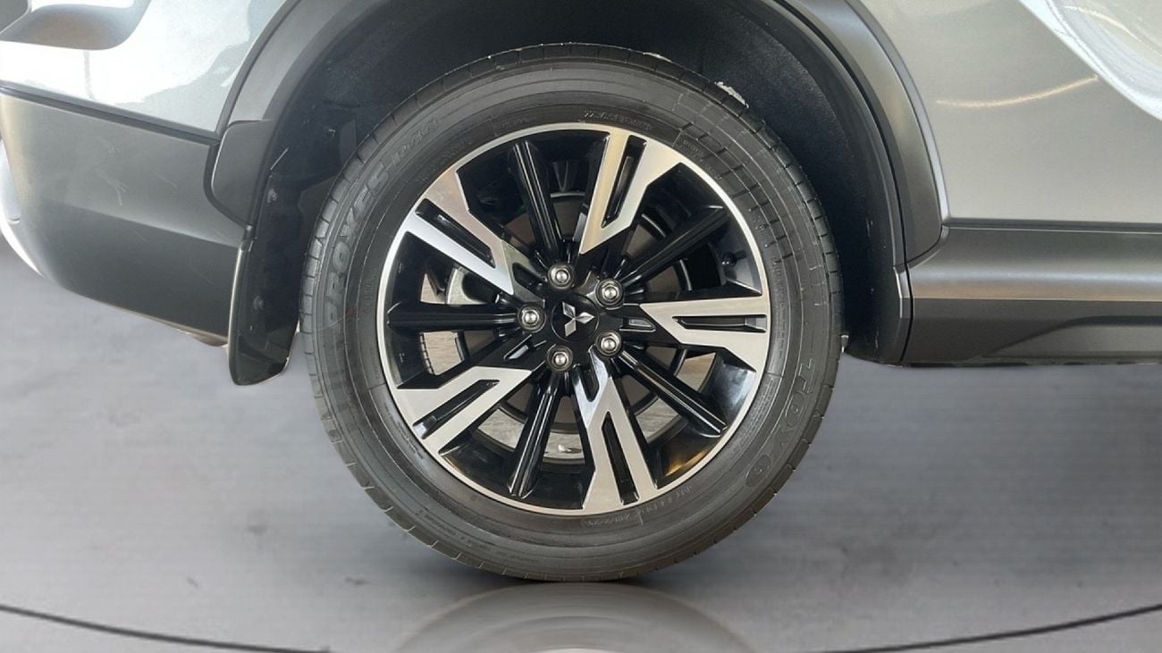 Mitsubishi Eclipse Cross GLS HIGH LINE | Guaranteed Warranty | 0 Down Payment