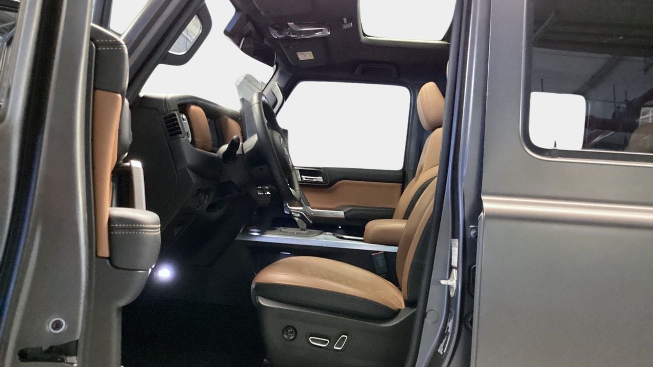 212 T01 NAVIGATOR | Guaranteed Warranty | 0 Down Payment