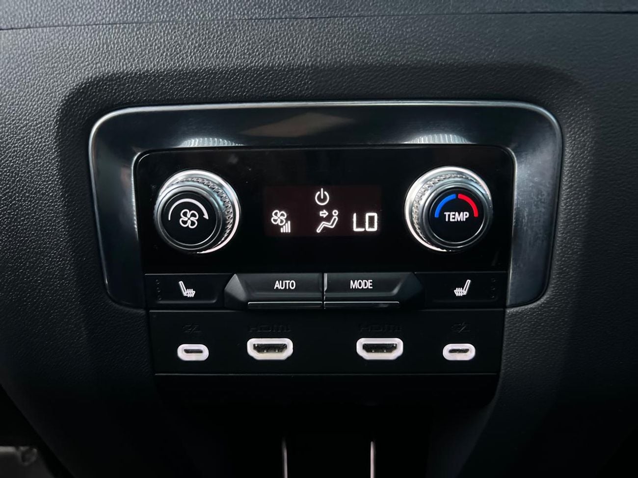 GMC Yukon DENALI