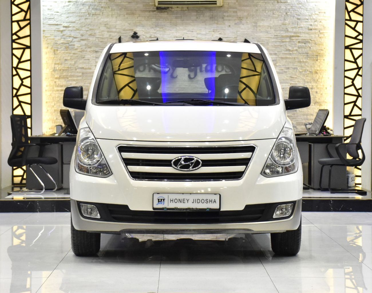 هيونداي H1 ستاريكس EXCELLENT DEAL for our Hyundai H1 ( 2018 Model ) in White Color GCC Specs