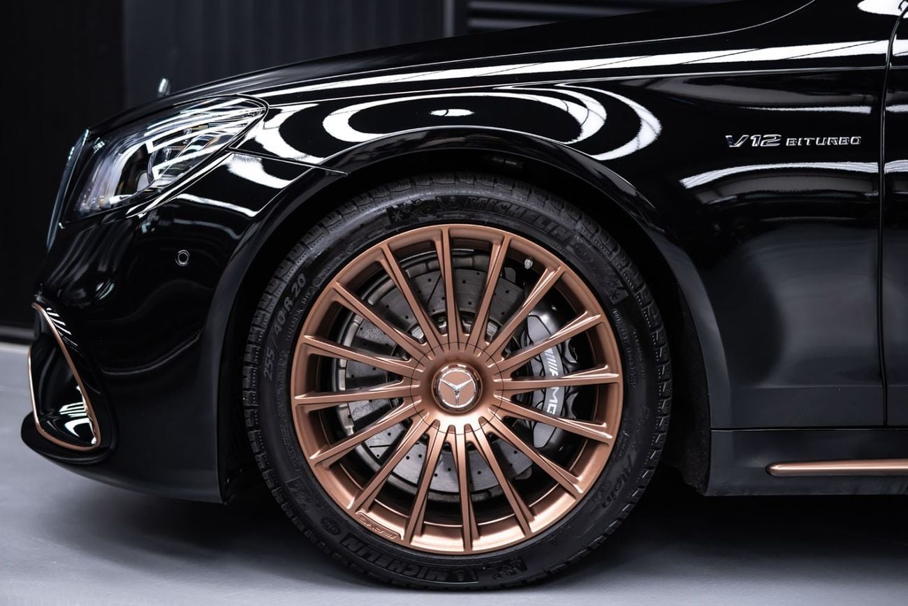 Mercedes Benz S65 AMG Mercedes-AMG S 65 Sedan (Long Wheelbase) V12 BiTurbo AMG Final Edition