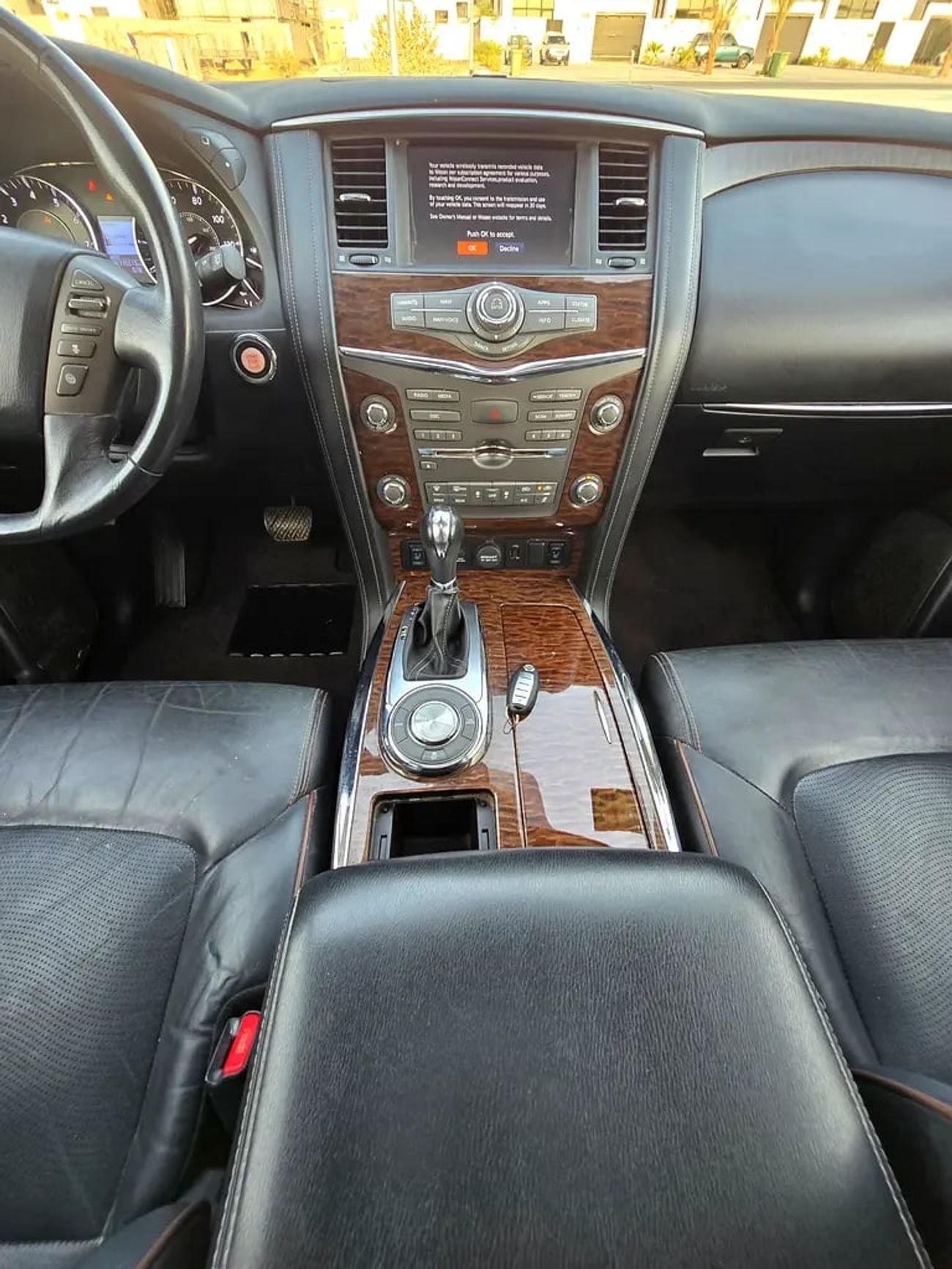 Nissan Armada SL - American Specs - Excellent Condition