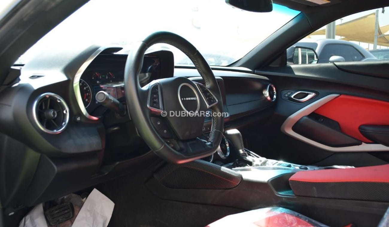 Chevrolet Camaro Chevrolet Camaro RS/ 2016/ Leather Seats/ ZL1 Body kit/ Very Good Condition
