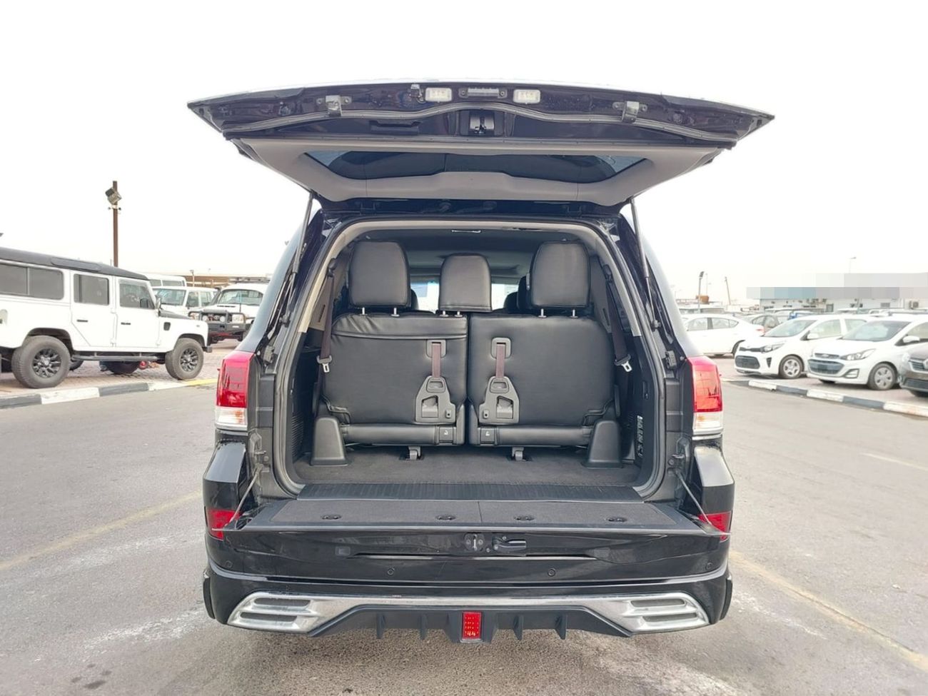 Toyota Land Cruiser TOYOTA LAND CRUISER SUV RHD 2019 MODEL 4.6 L PETROL AUTOMATIC(PM92283)