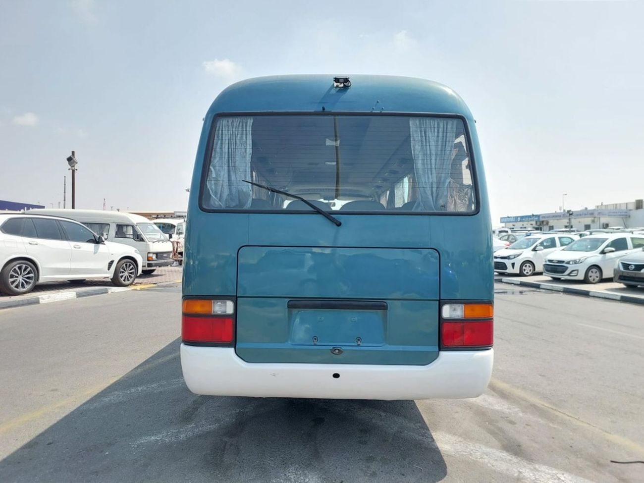 تويوتا كوستر (RAMADAN OFFER) TOYOTA COASTER BUS RHD 1996 MODEL 4.2 L DIESEL AUTOMATIC(PM01351)