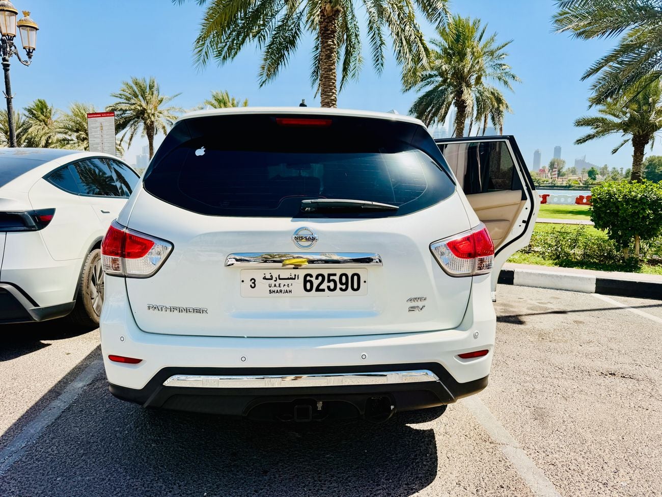 Nissan Pathfinder SV