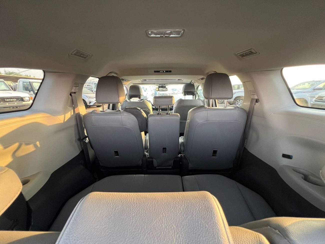 Toyota Sienna 2021 Toyota Sienna, Xle Hybrid + Sunroof + Leather & Electric Seats + Push Start + Doors Open Close 