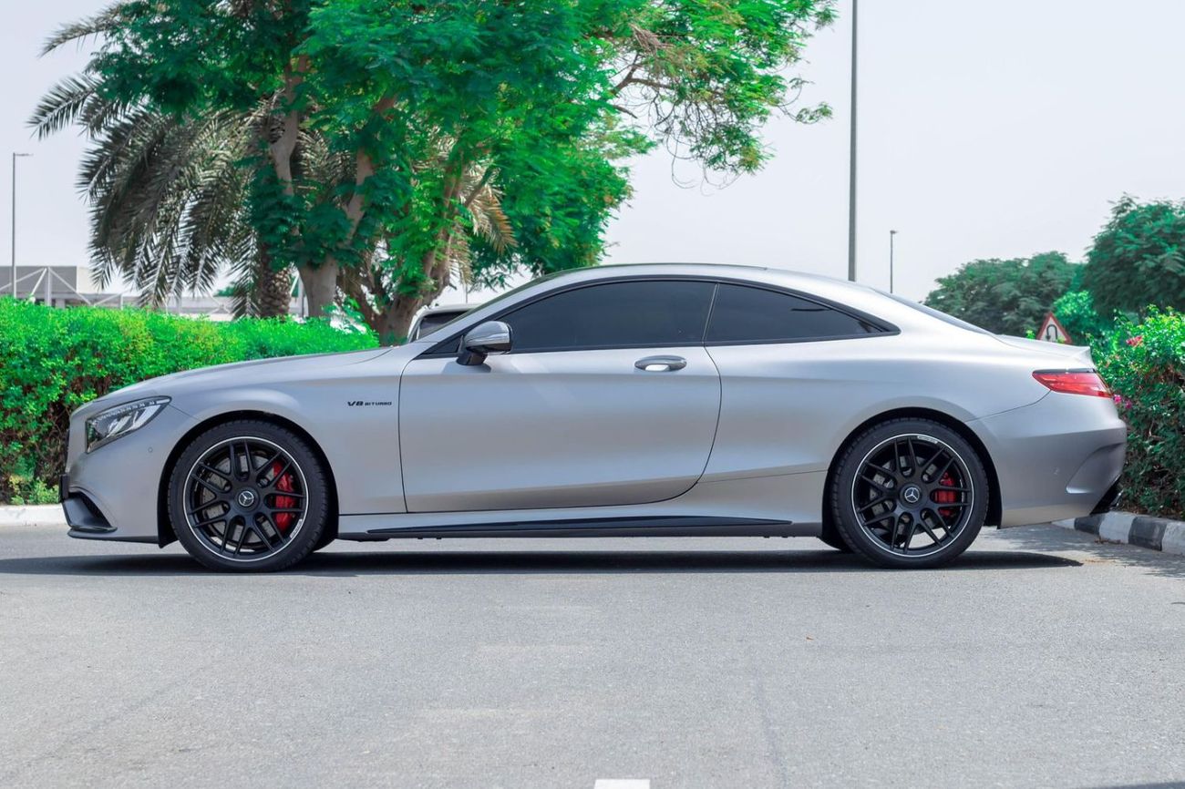 Mercedes-Benz S 63 AMG Coupe Mercedes-Benz S-Class S 63 4Matic