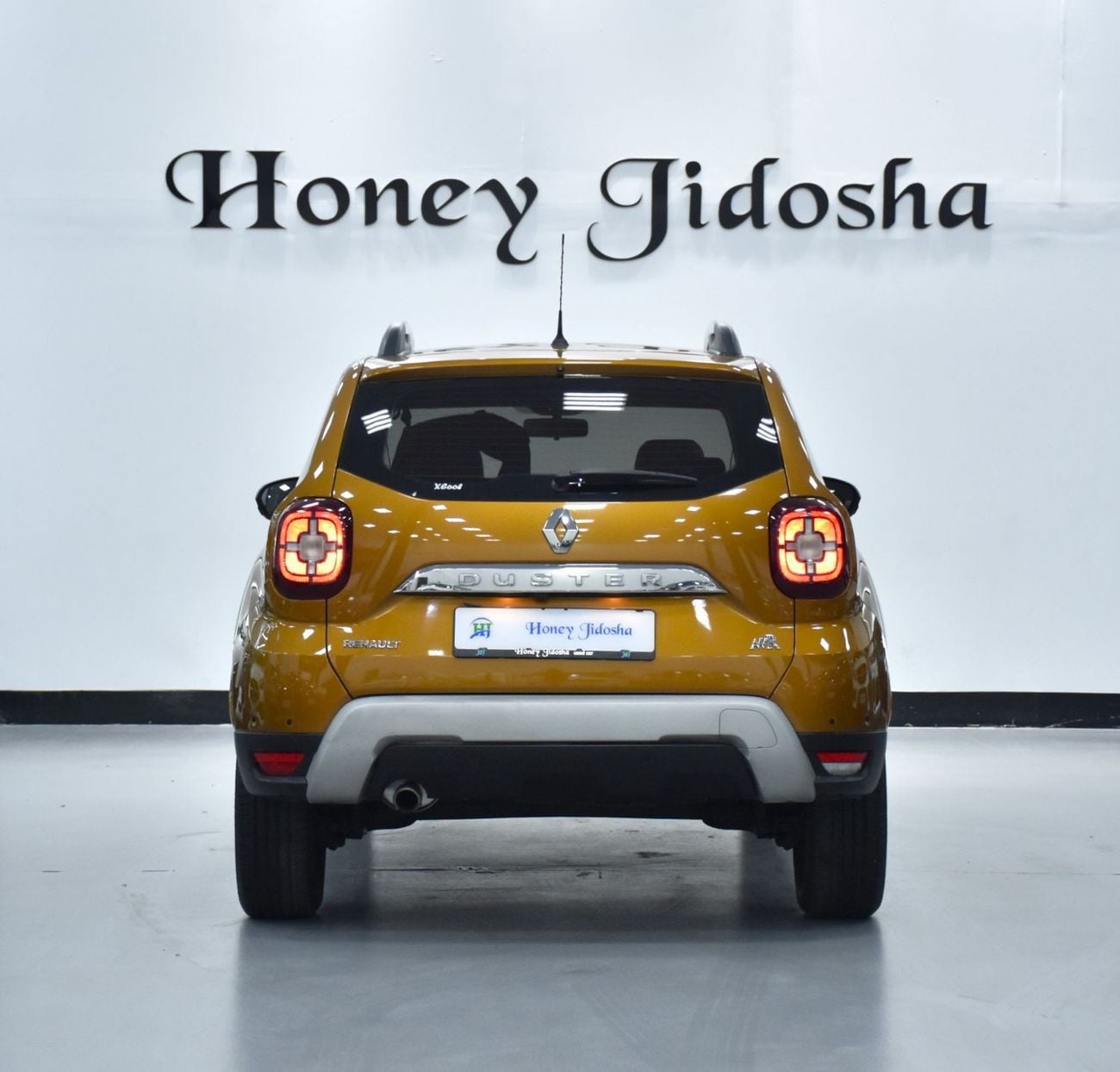 رينو داستر EXCELLENT DEAL for our Renault Duster ( 2022 Model ) in Orange Color GCC Specs