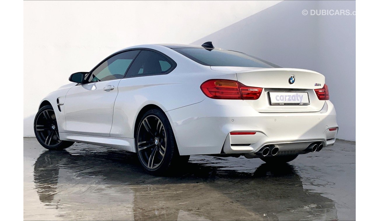 BMW M4 Standard