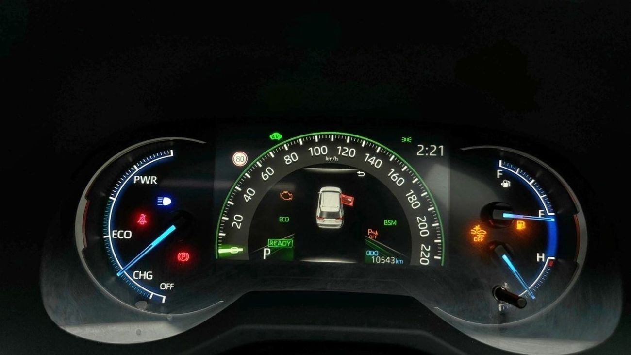 Toyota RAV4 E-Four full option