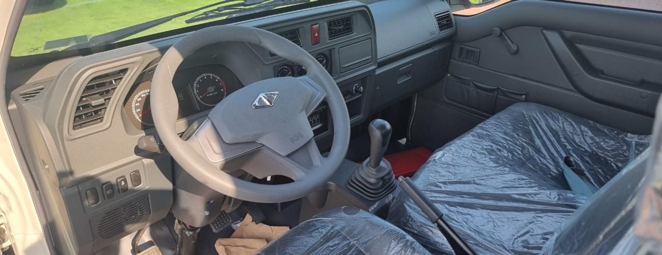 CMC D 270 D270 Woodenbed Pickup van cargo || brand New || 0 KM