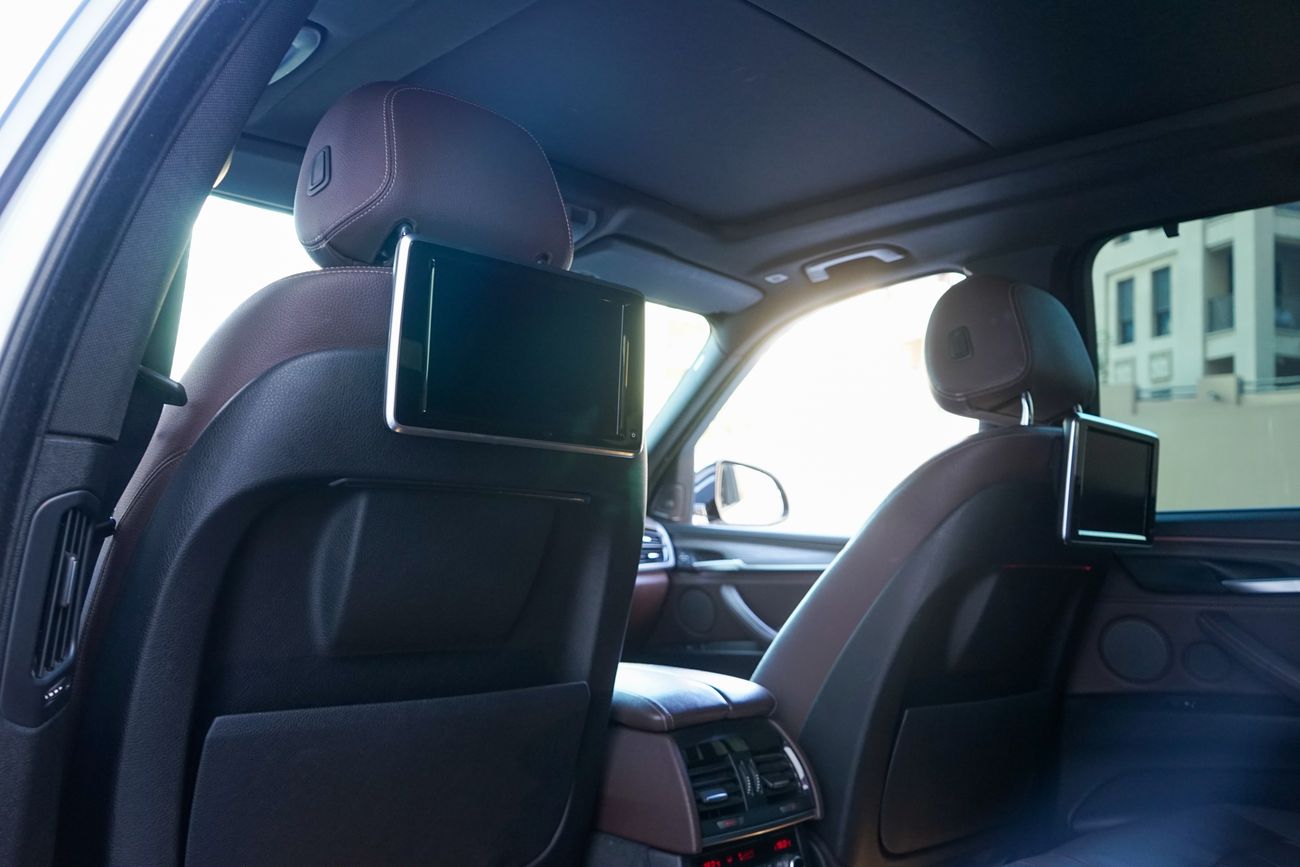 بي أم دبليو X5 35i M Sport 3.0L - Single Owner