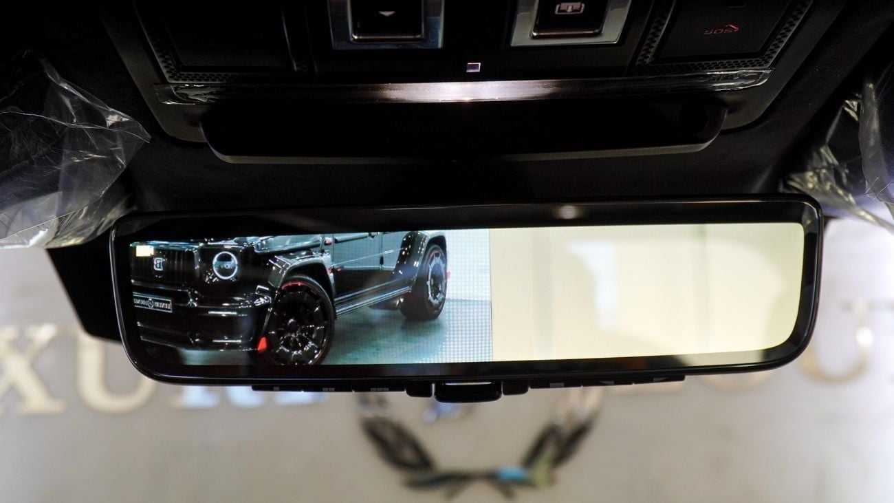 Land Rover Defender V8