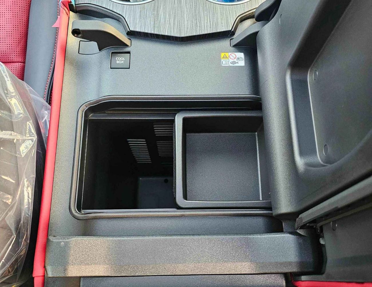 تويوتا لاند كروزر GR SPORT TWIN TURBO / 3.5L PETROL V6 / RADAR / BIG DVD/REAR ENTERTAINMENT DVD/COOL BOX (CODE#LC3GRH)