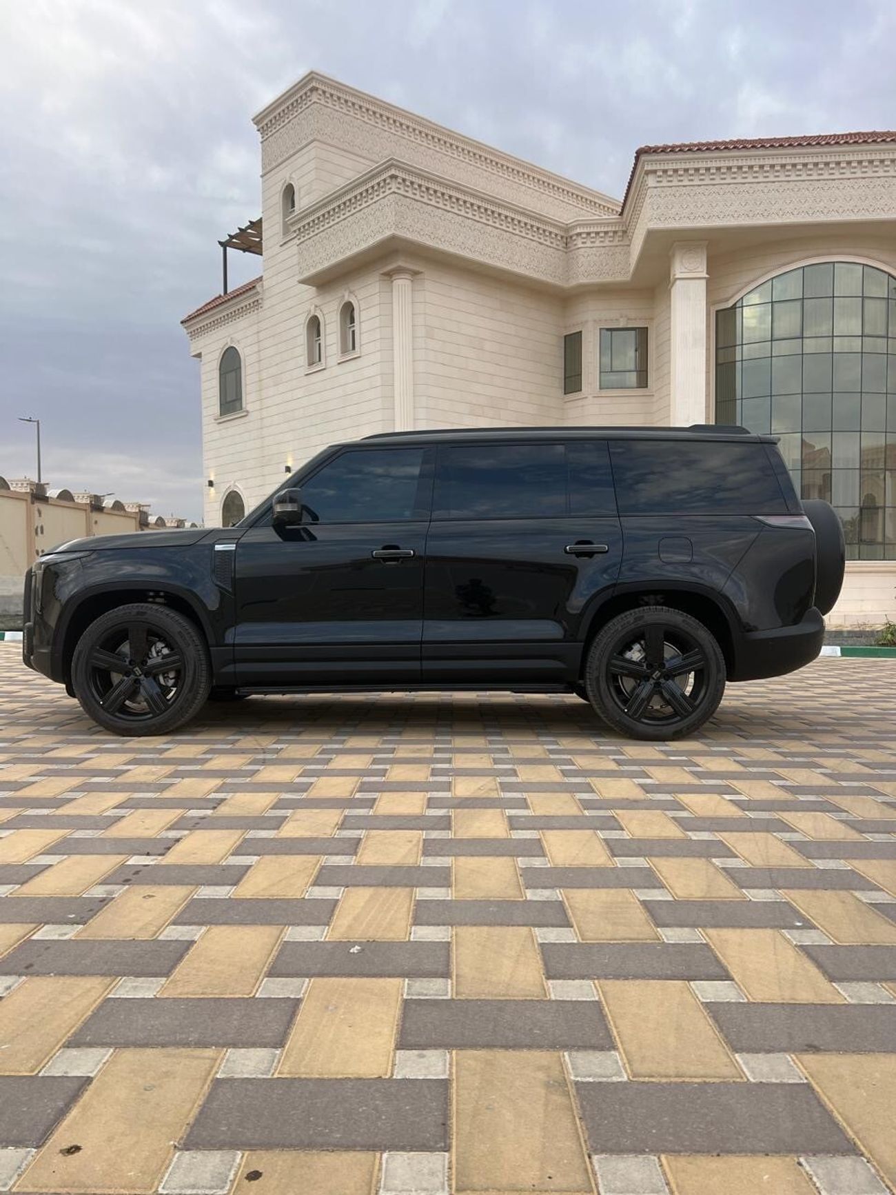 ROX 01 2025 ROX 01 VIP 6 seater Long range