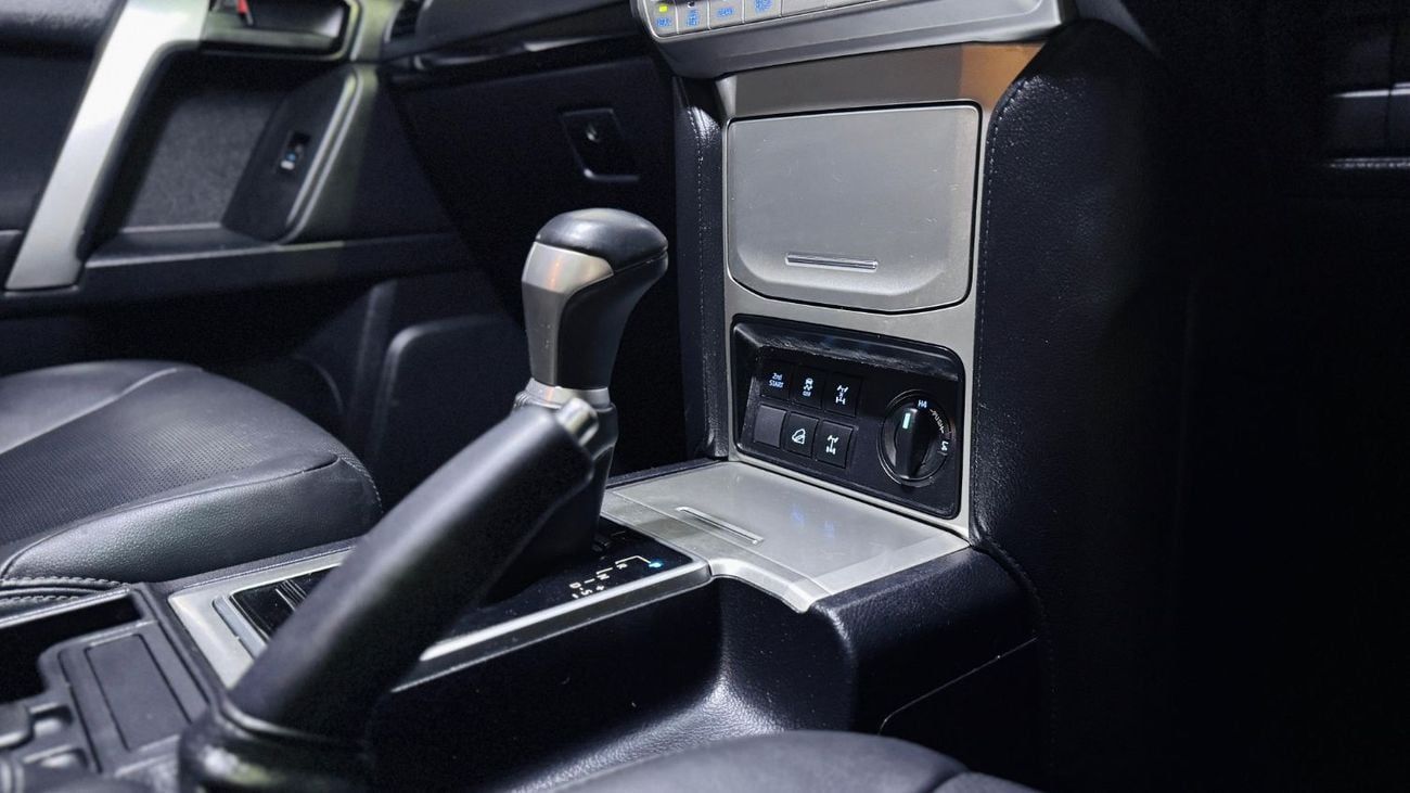 Toyota Prado LIMGENE BODY KIT INSTALLED | 2.8L DIESEL ENGINE | AT | PUSH START ENGINE | RHD