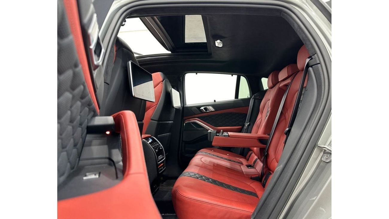 بي أم دبليو X6 M 2020 BMW X6M Competition, Warranty, BMW Service Contract, Full Options, Very Low Kms, GCC