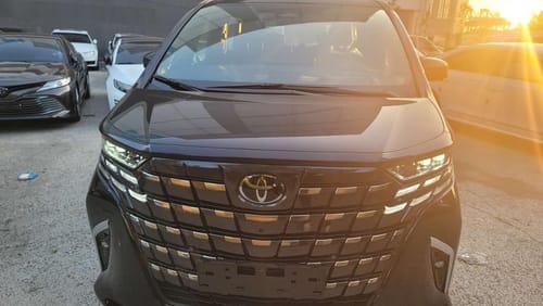 Toyota Alphard Price in UAE, Images, Specs & Features