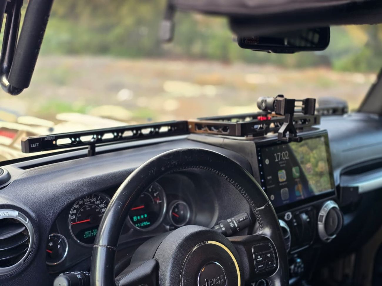 Jeep Wrangler Sahara 3.6L A/T JEEP WRANGLER SAHARA 2015 // GCC // ORGINAL PAINT // ACCIDENT FREE // 2 KEYS // PERF