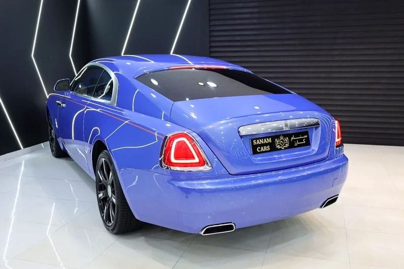 Rolls Royce Wraith STD 2016 Rolls-Royce Wraith, Canadel Wood Panelling, Starlights, Illuminated Spirit of Ecstasy, GCC!!