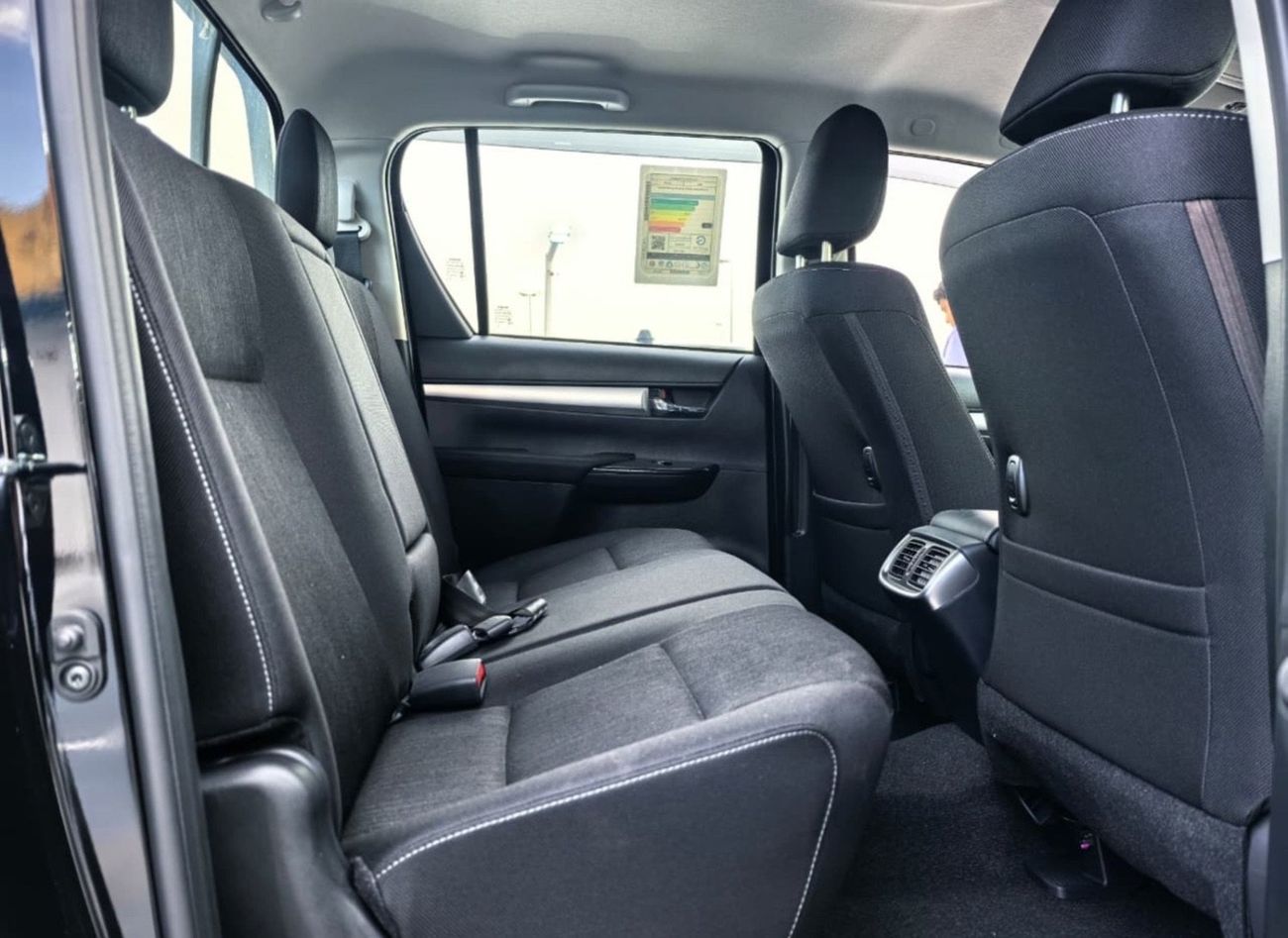Toyota Hilux SGLX 2025 TOYOTA HILUX 2.7L PETROL 4x2 MANUAL TRANSMISSION