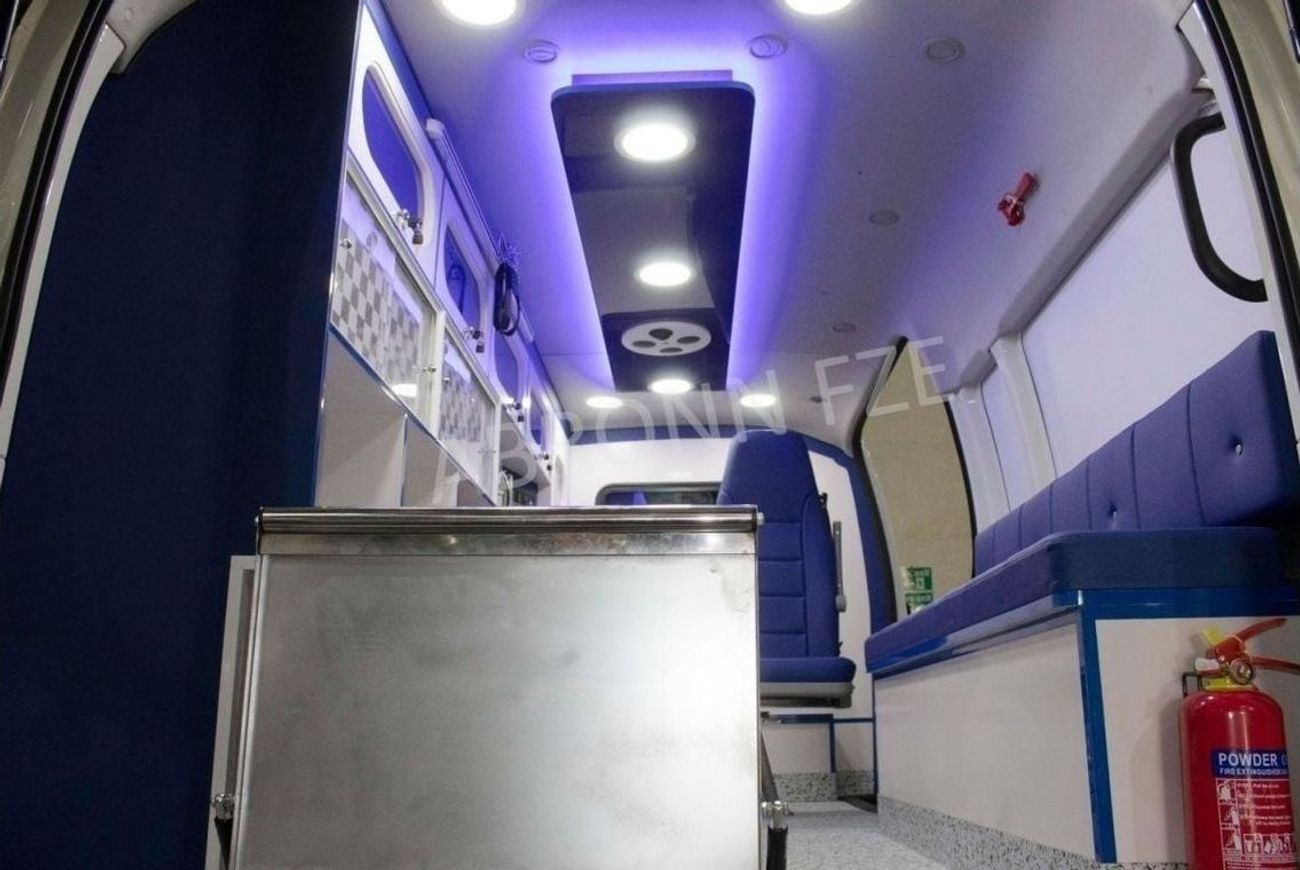 Toyota Hiace Toyota Hiace  Ambulance Petrol Engine  New Shape 3.5L Model 2023