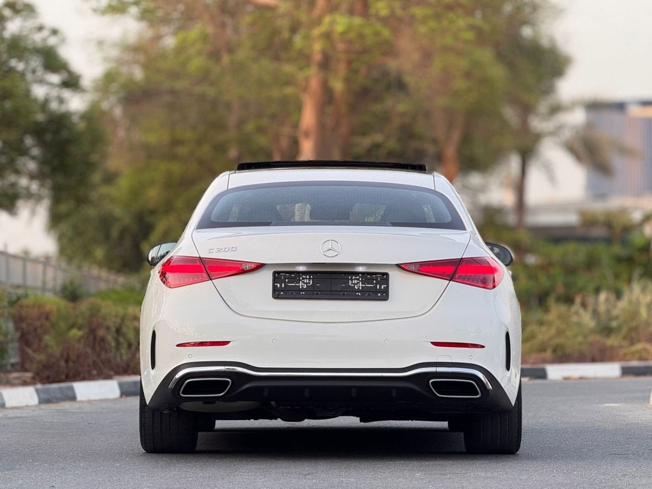 مرسيدس بنز C 200 Premium 2.0L