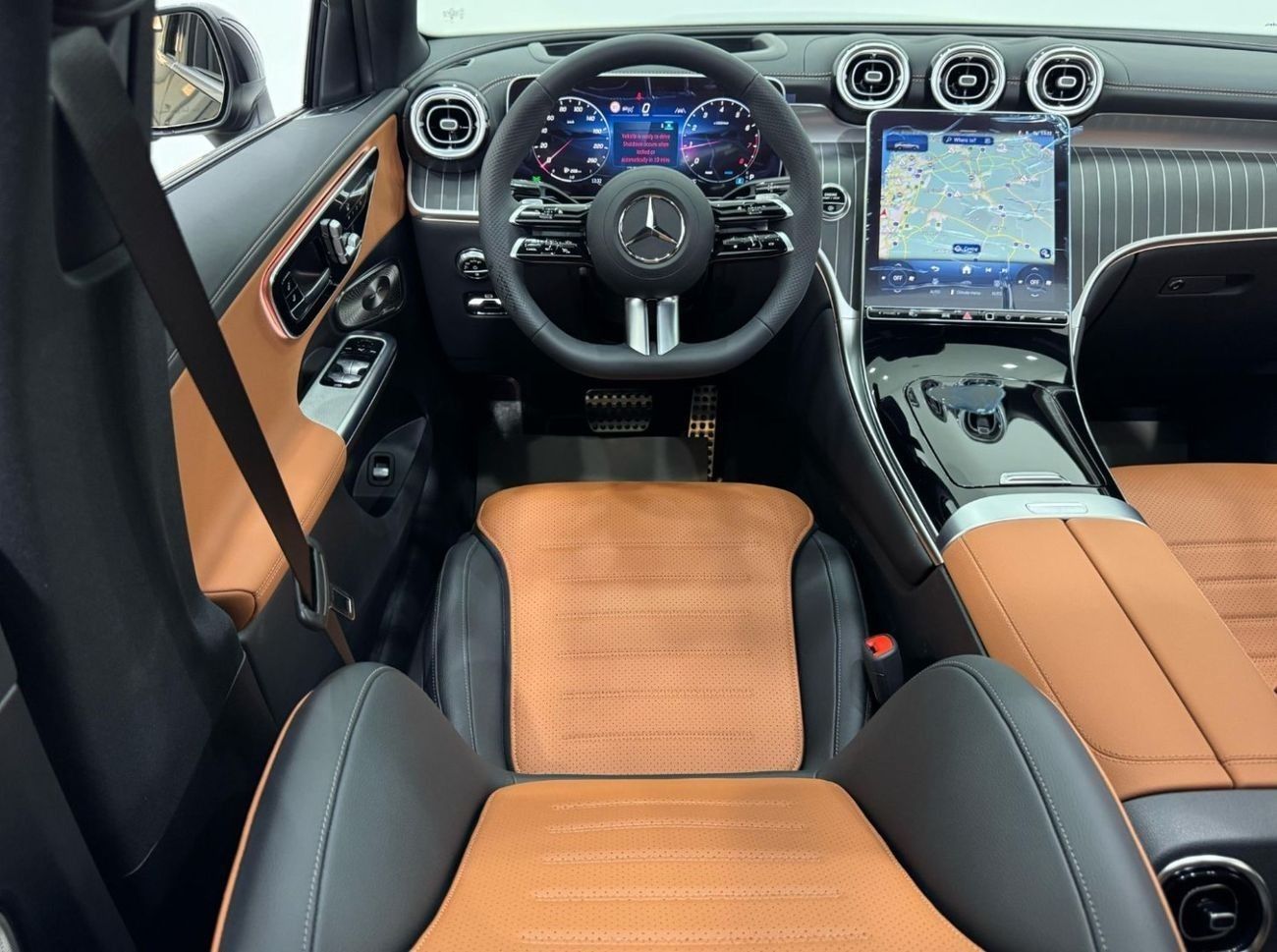 Mercedes-Benz GLC 200 4Matic *Brand New* 2025 Mercedes Benz GLC200 AMG 4MATIC Coupe, 2029 Mercedes Warranty, Delivery Kms,