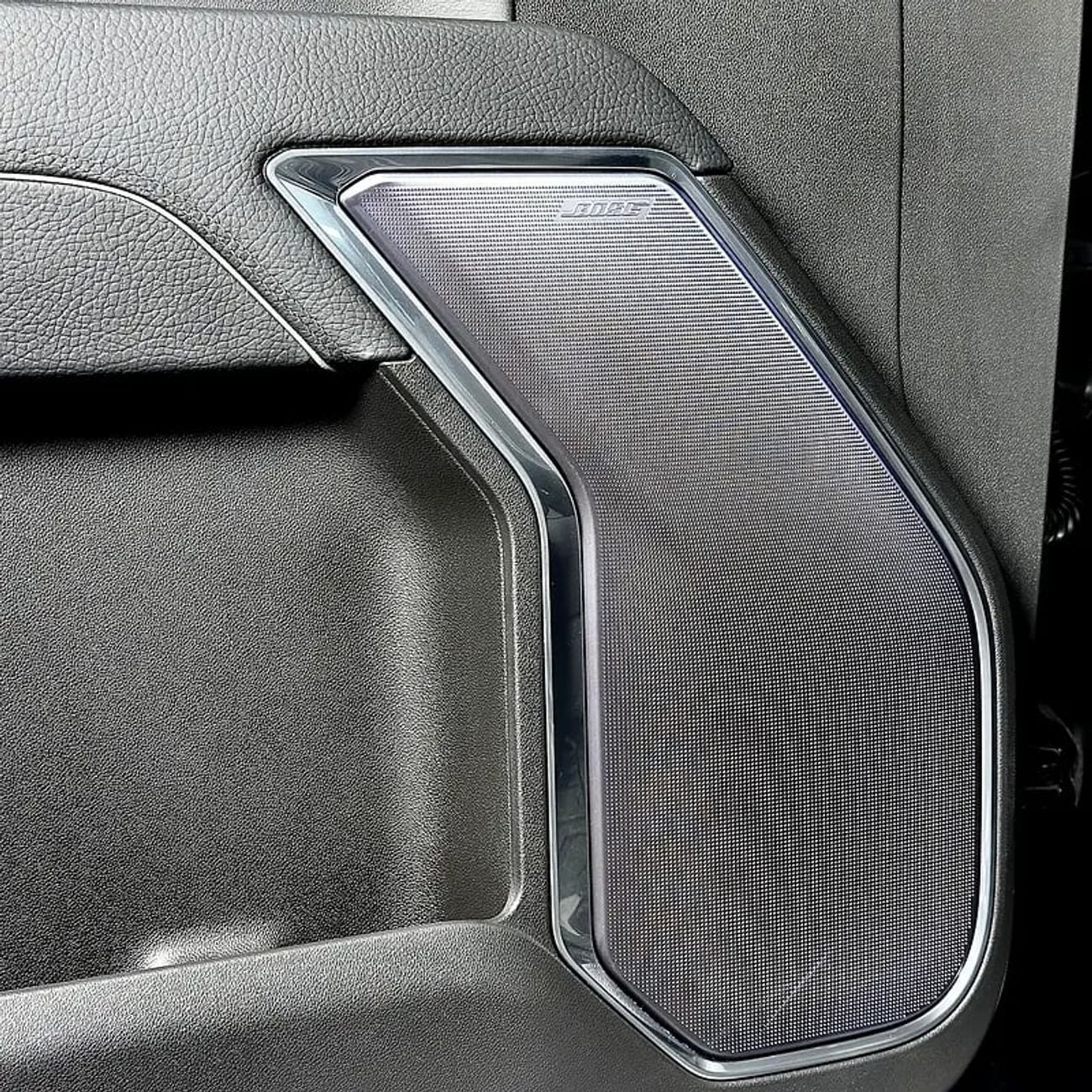 جي أم سي سييرا V8 6.6L Duramax Diesel