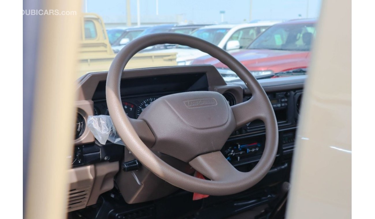 تويوتا لاند كروزر بيك آب Land cruiser single cabin model 2009 4.0L LX 24 VALVE