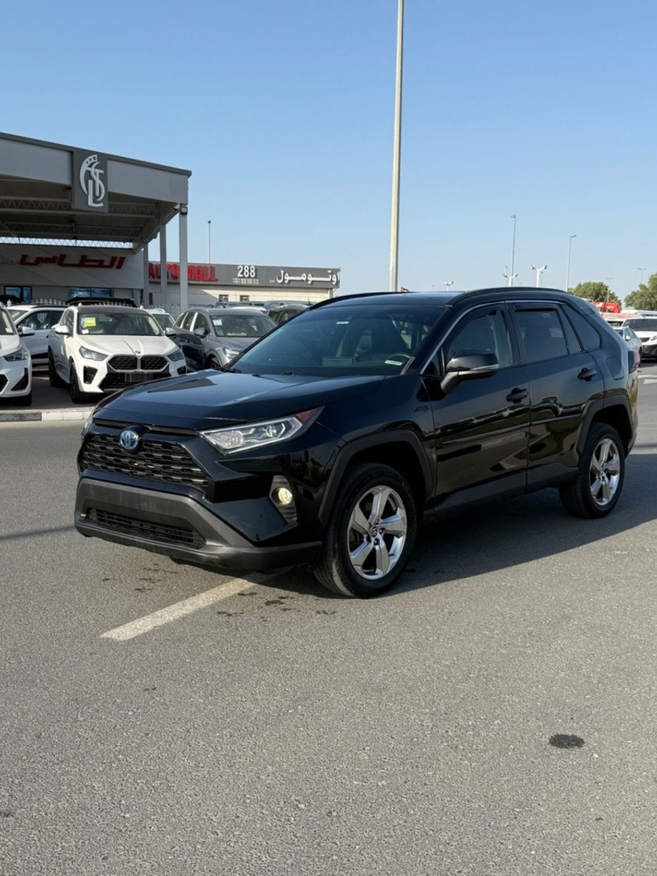 تويوتا راف ٤ RAV4 xle premium Hybrid 4x4