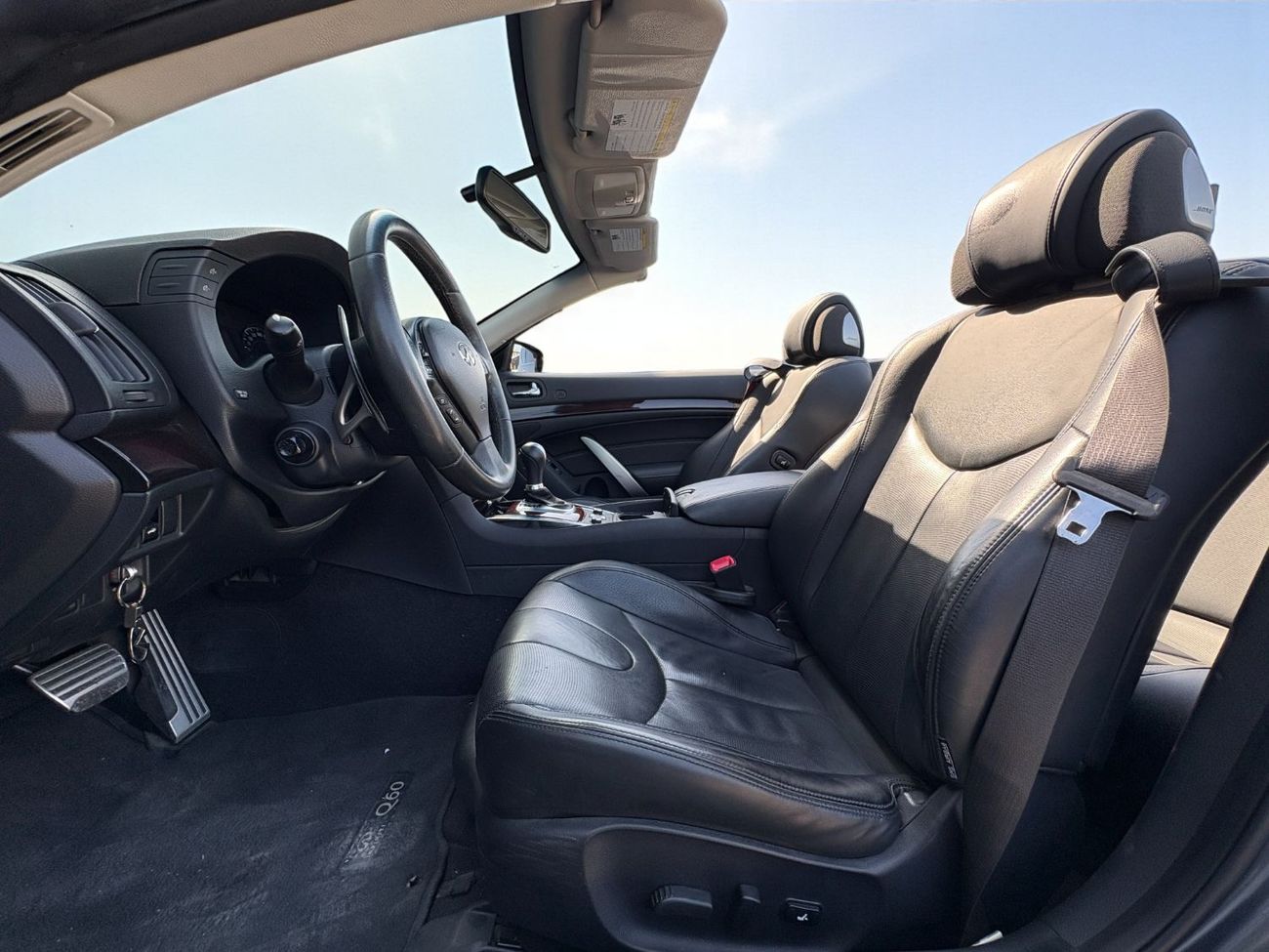 إنفينيتي Q60 Q60 CONVERTIBLE 3.7L V6 A/T | 2016 | GCC SPECS | AED 35,000