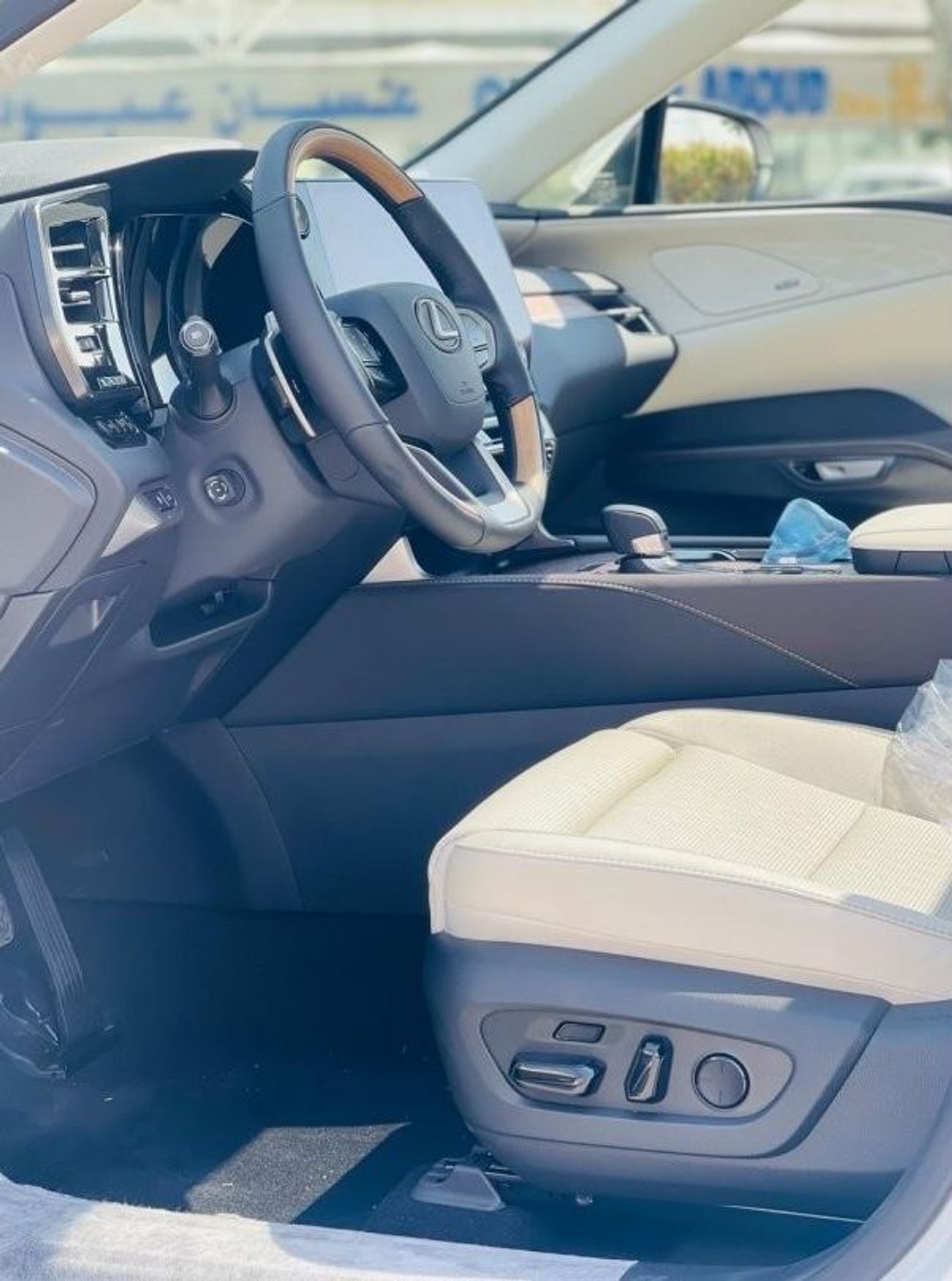 لكزس RX 350h 2.5L HYBRID 2024 GCC