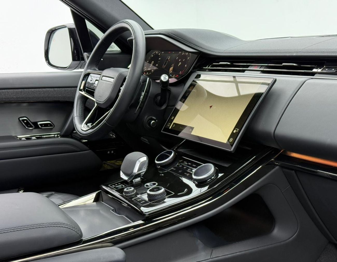 لاند روفر رينج روفر سبورت FIRST EDITION P400 S P400 3.0L 2023 RANGE ROVER SPORT P400 DYNAMIC S, Warranty, Service History ,Can