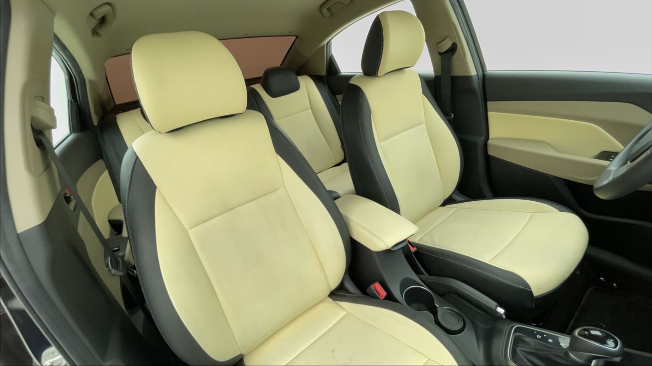 Hyundai Accent GL 1.6 | Zero Down Payment | Home Test Drive