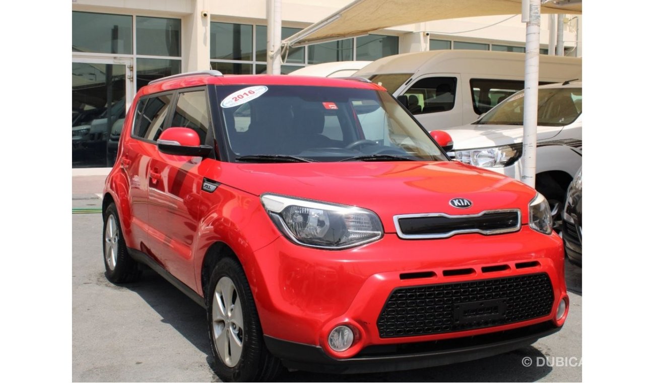 Kia Soul GCC - 1600 CC - ORIGINAL PAINT - ACCIDENTS FREE - CAR IS IN PERFECT CONDITION INSIDE OUT