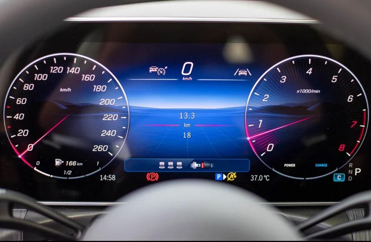 مرسيدس بنز C 200 MERCEDES C200L 2025 V4 1.5L TURBO