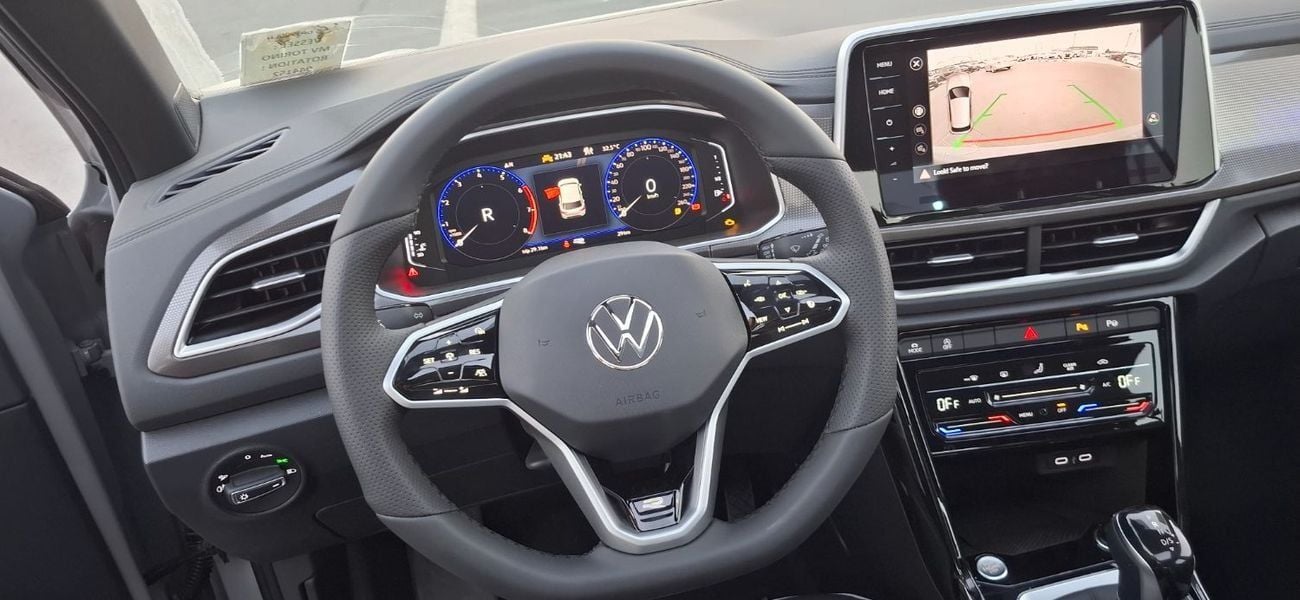 فولكس واجن T ROC R-line