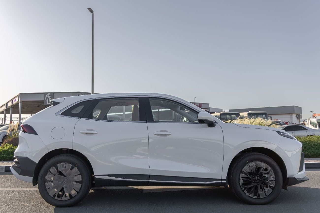 Forthing T5 HEV DONGFENG FORTHING T5 | HEV | GCC | HYBRID | V4 | WHITE | 2026