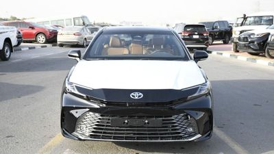 تويوتا كامري GLE 2.5L Hybrid 2025YM