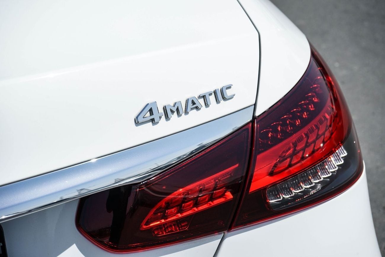 مرسيدس بنز E 350 Engine: 2.0L Turbocharged Inline-4 Engine (E350 AMG Dynamic spec commonly)