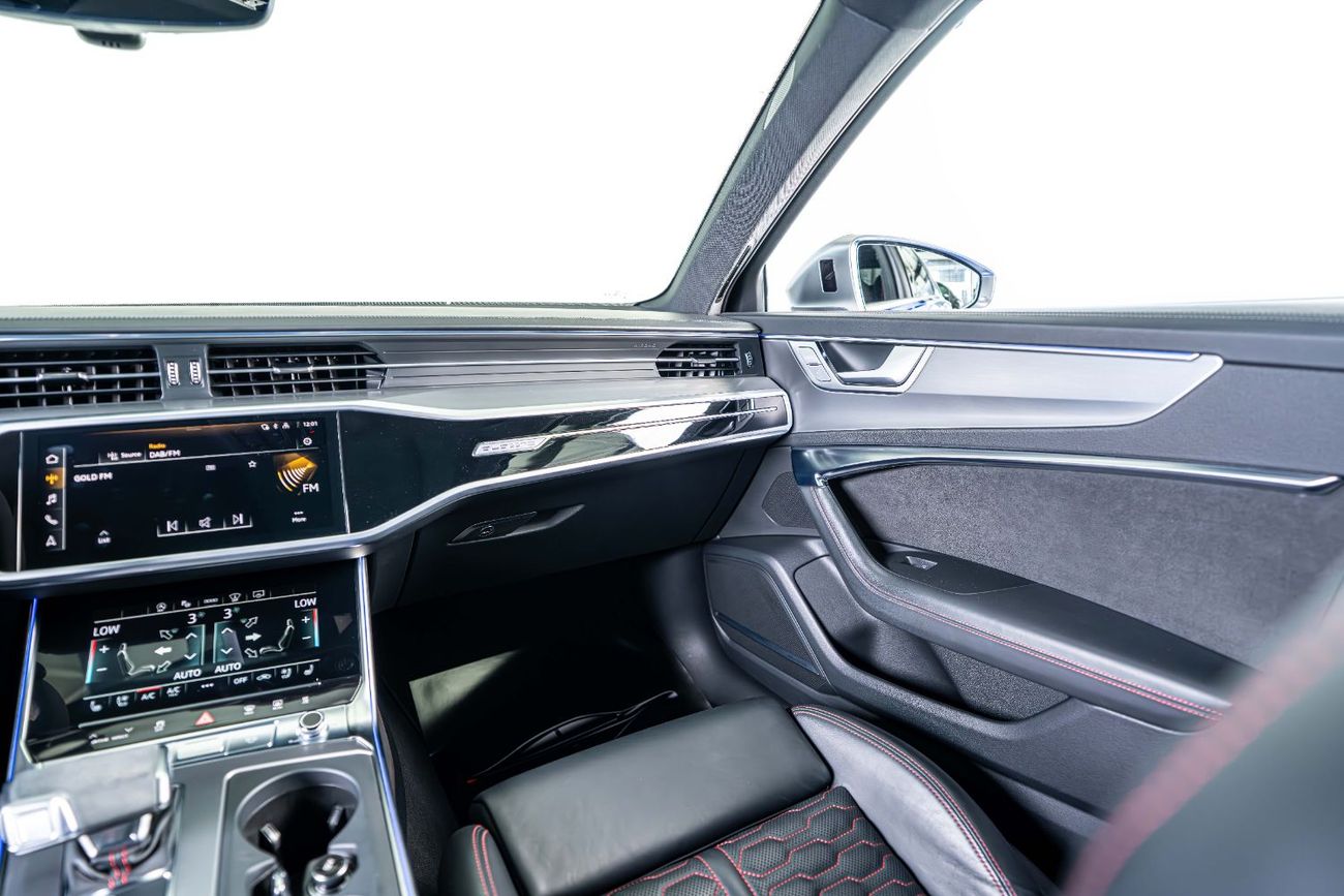 أودي RS6 Avant TFSI quattro 4.0L