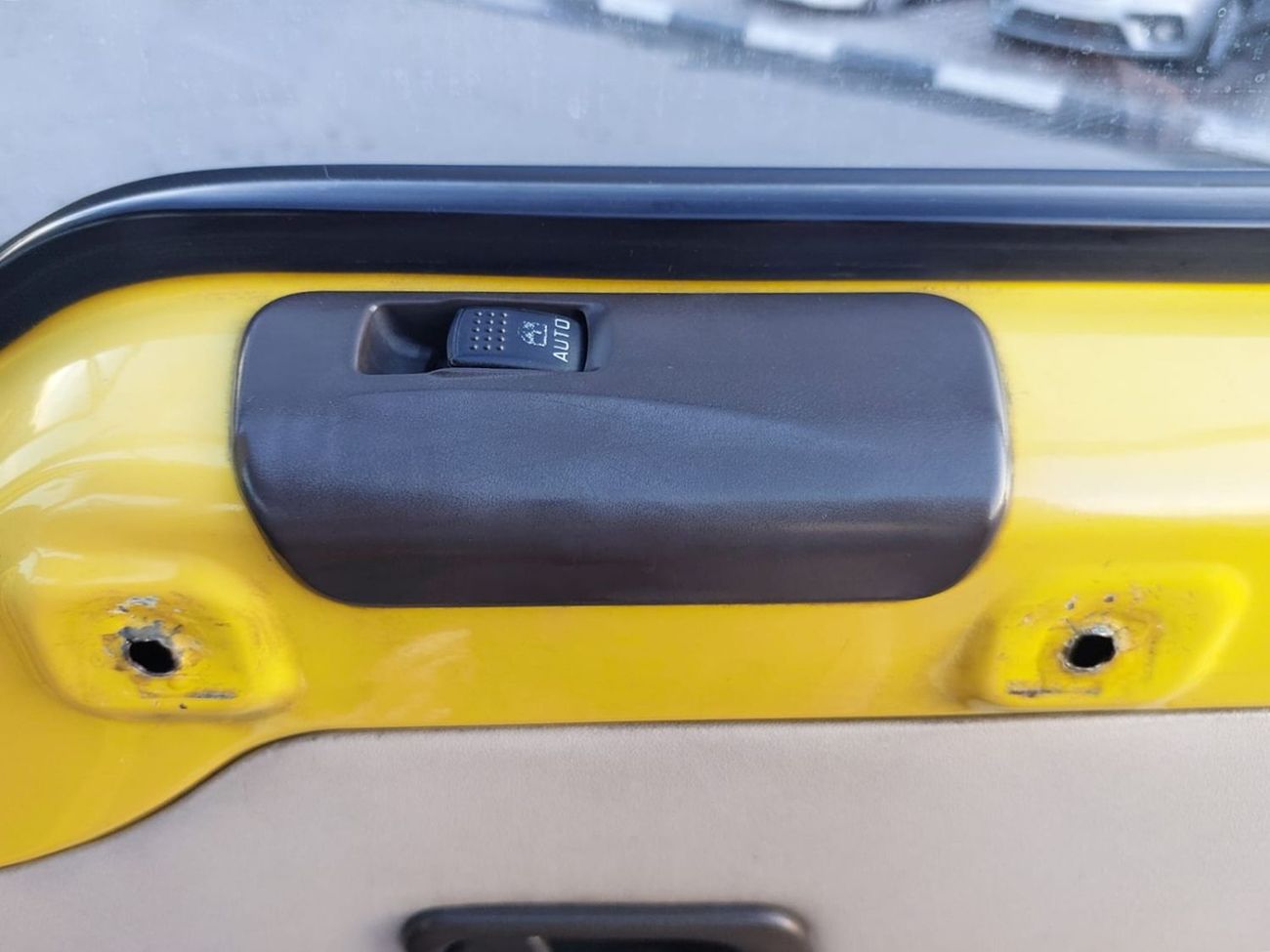 ميتسوبيشي روزا MITSUBISHI ROSA BUS RHD 2004 MODEL 4.2 L DIESEL AUTOMATIC(PM00674)