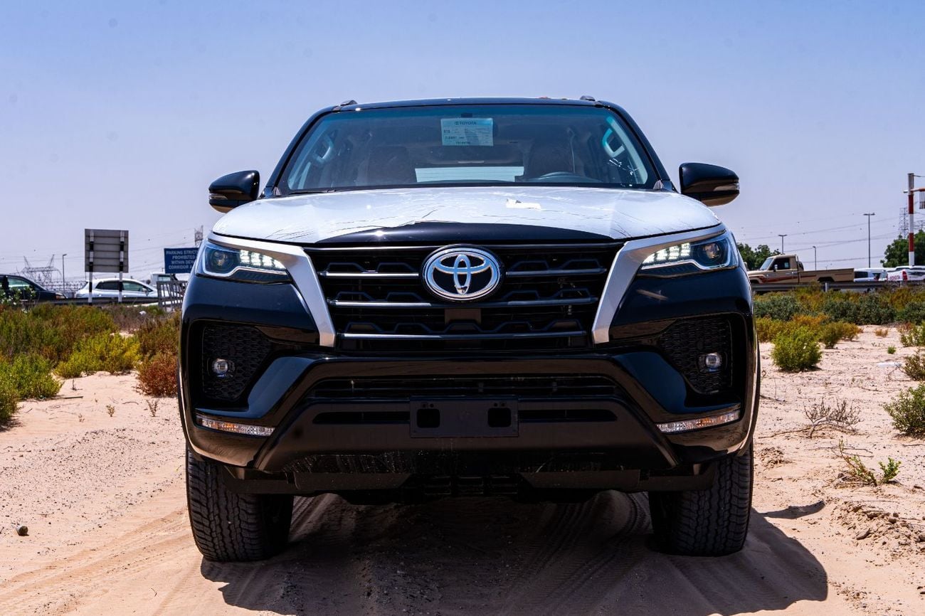 Toyota Fortuner Toyota Fortuner 2026 2.7L 4×4 SUV  black