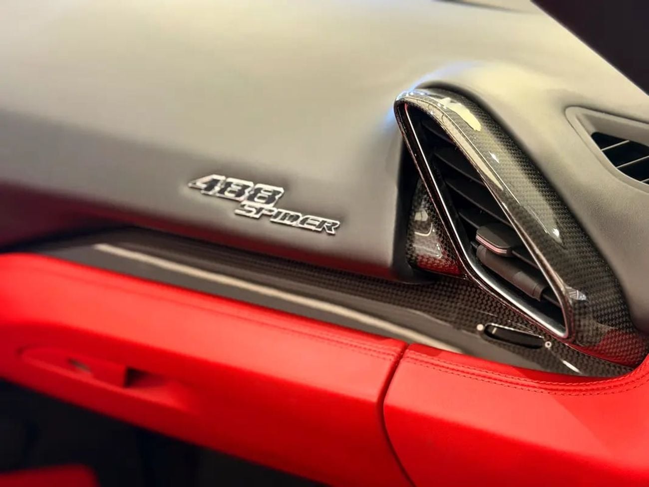 فيراري 488 سبايدر GCC Specs in Pristine Condition
