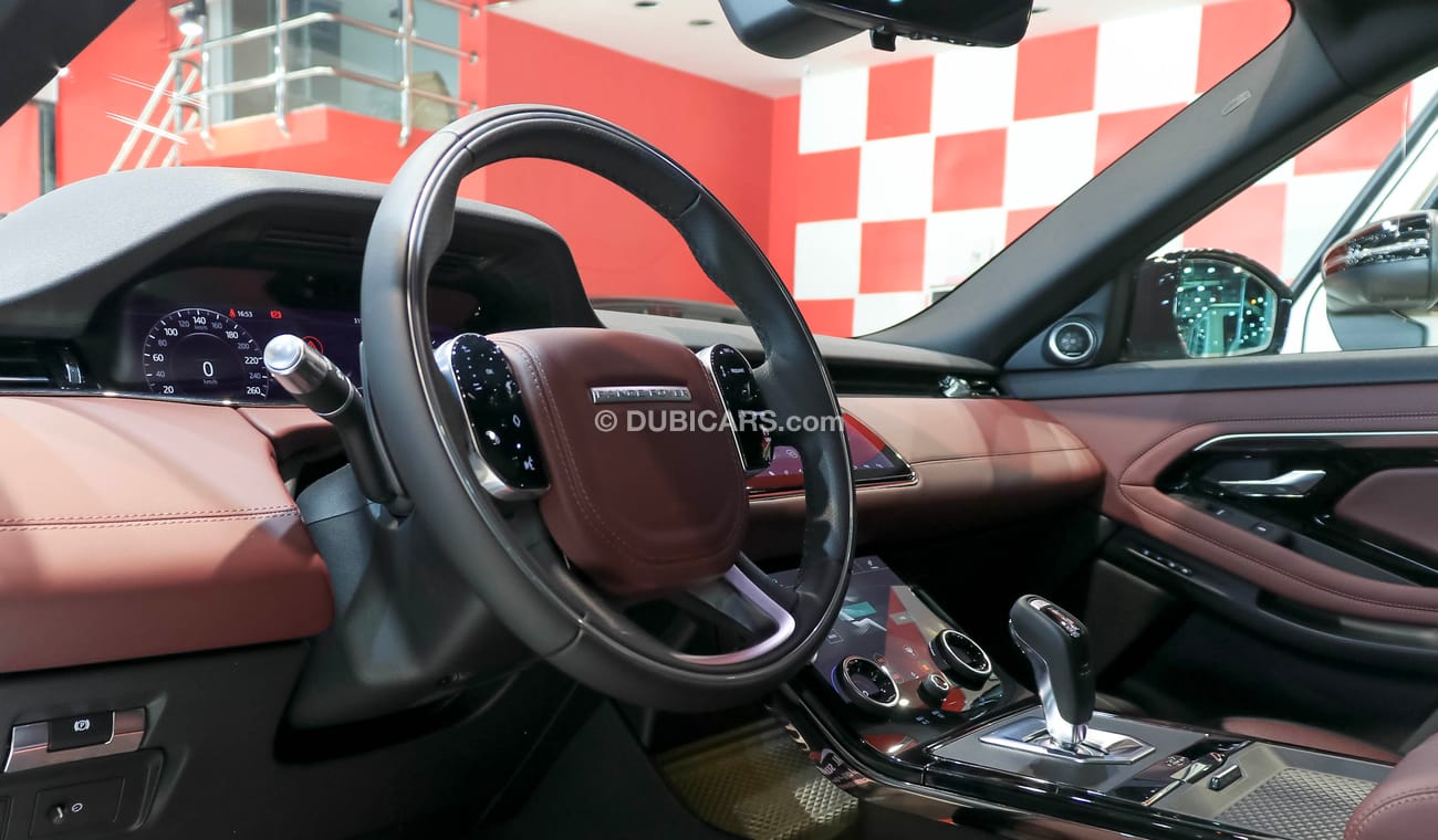 Land Rover Range Rover Evoque P300 HSE RDynamic