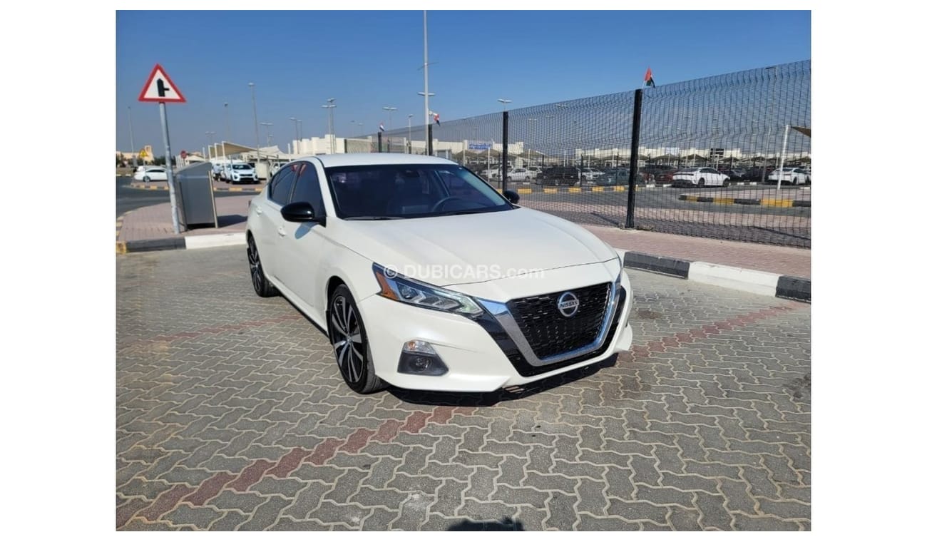 نيسان ألتيما Very Clean Car