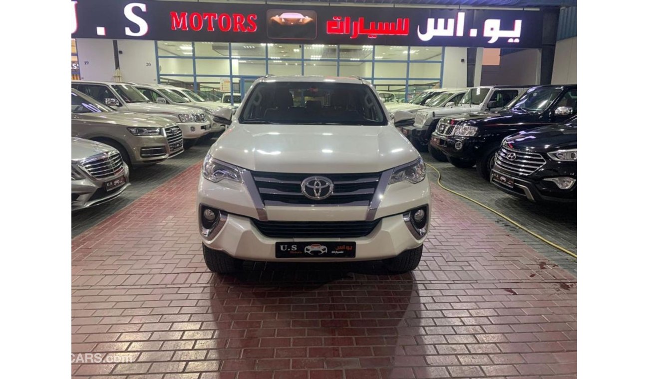 Toyota Fortuner GXR V6 GCC SPECS UNDER WARRANTY